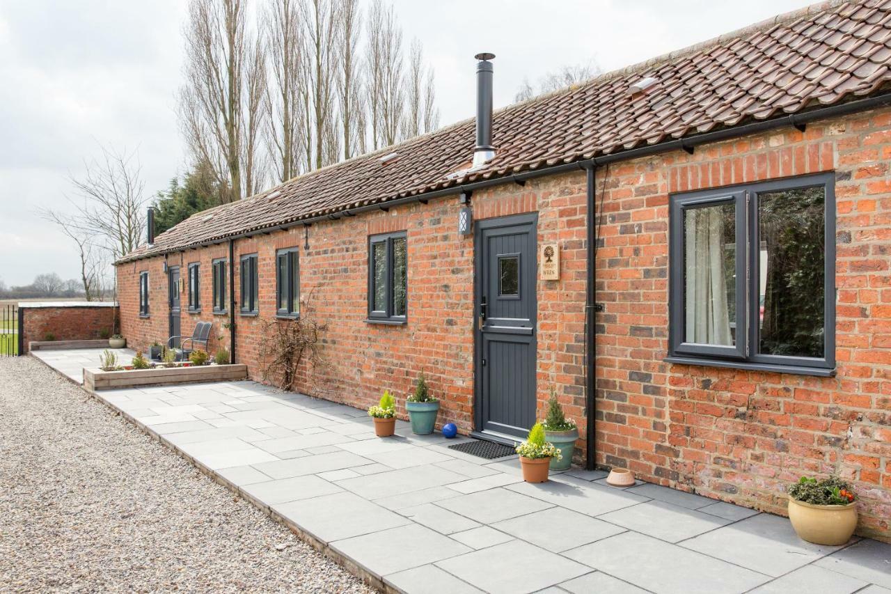 Thrush Nest Cottages - Wren Cottage Sleeps 4, 2 Bedrooms & Stable Cottage Sleeps 2, 1 Bedroom York Exterior foto